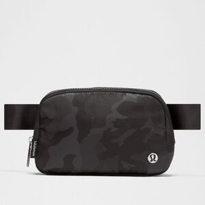 lululemon athletica Black Camouflage Everywhere Belt Bag 1L - New w/o tags
